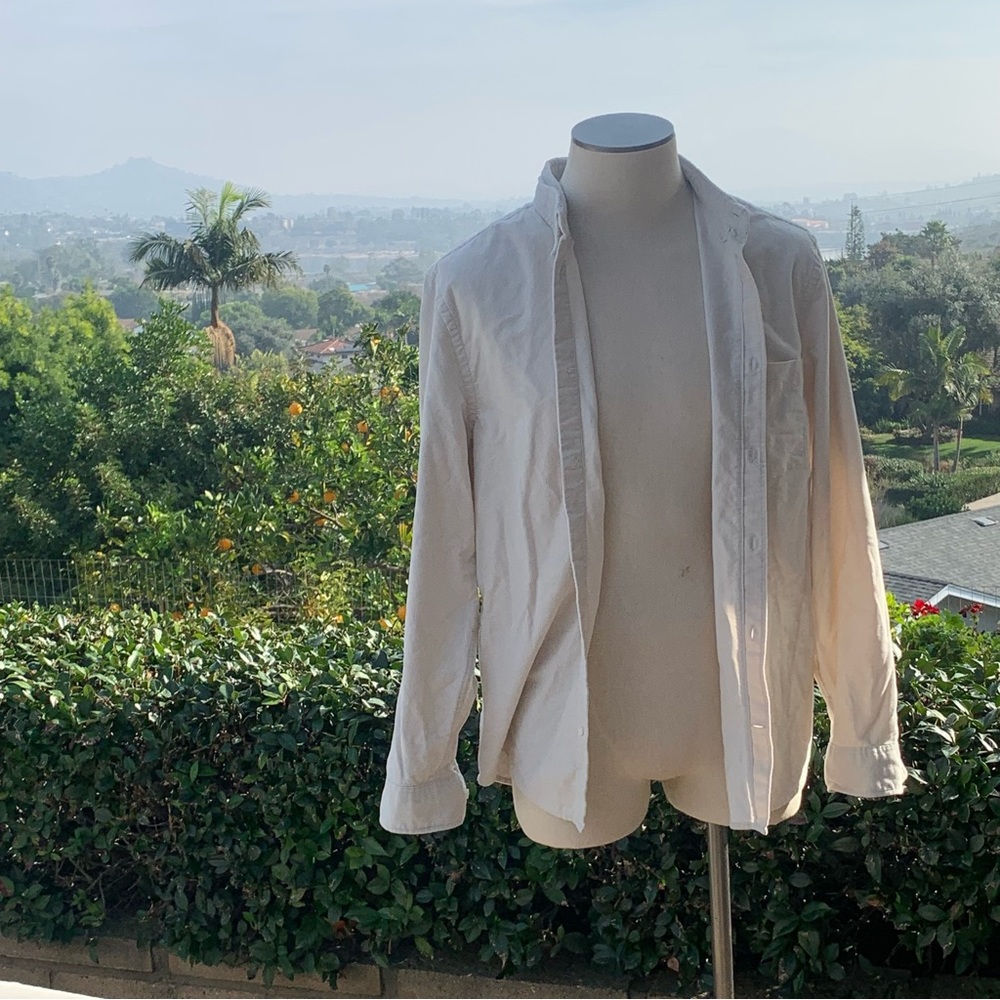 CORDUROY LONG SLEEVE BUTTON UP H&M SIZE LARGE